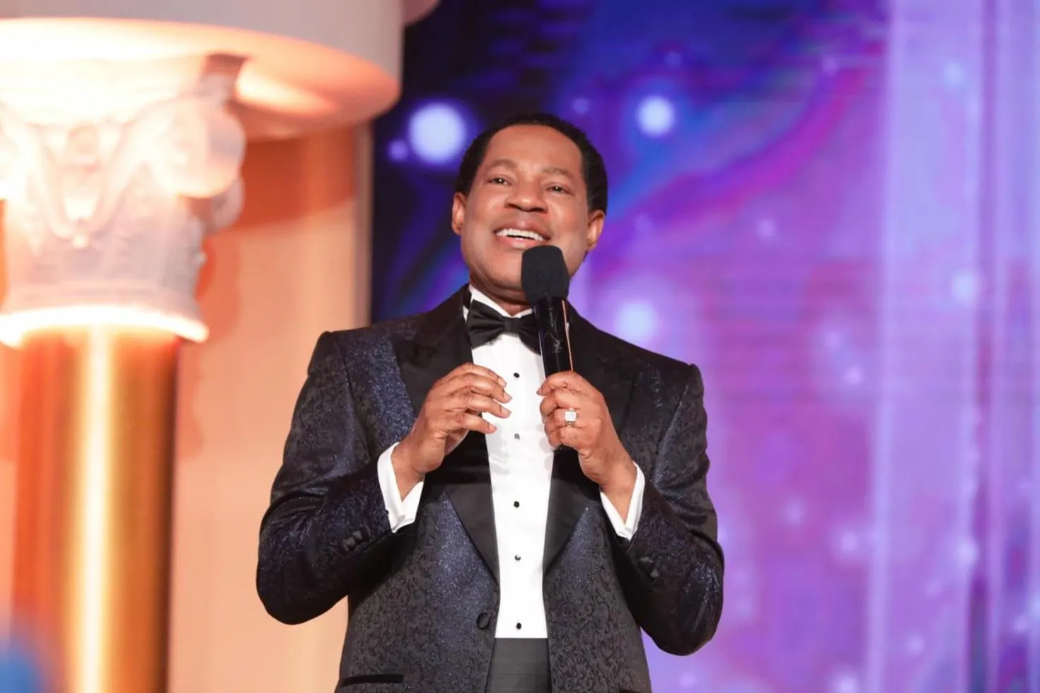 PRAISE NIGHT WITH PASTOR CHRIS